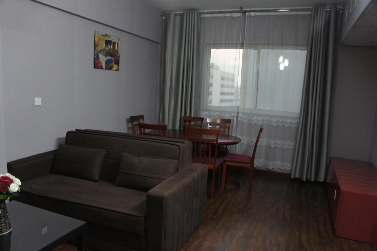 Three 888 Hotel Dubai Ngoại thất bức ảnh